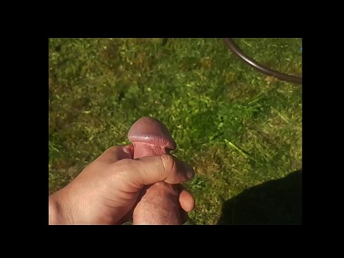 ❤️ Sıcak hottie gets ona pembe kedi becerdin ve cums ile bir fışkırtma içinde bir yaz bahçesinde Sadece porno pornoda tr.high-pass.ru ❤